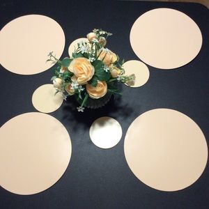 Round leather mats an coasters